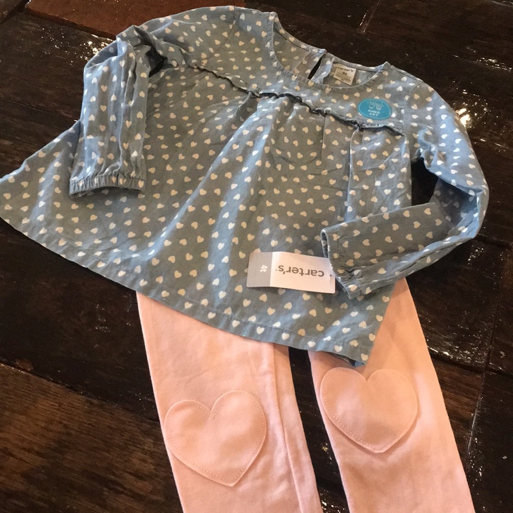 NWT Carter’s heart outfit 4T